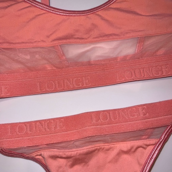 Intimates Set - Picture 2 of 9